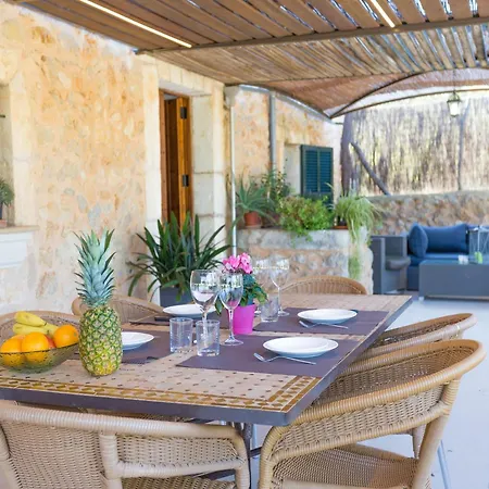 Villa Two-storey With Sun Loungers